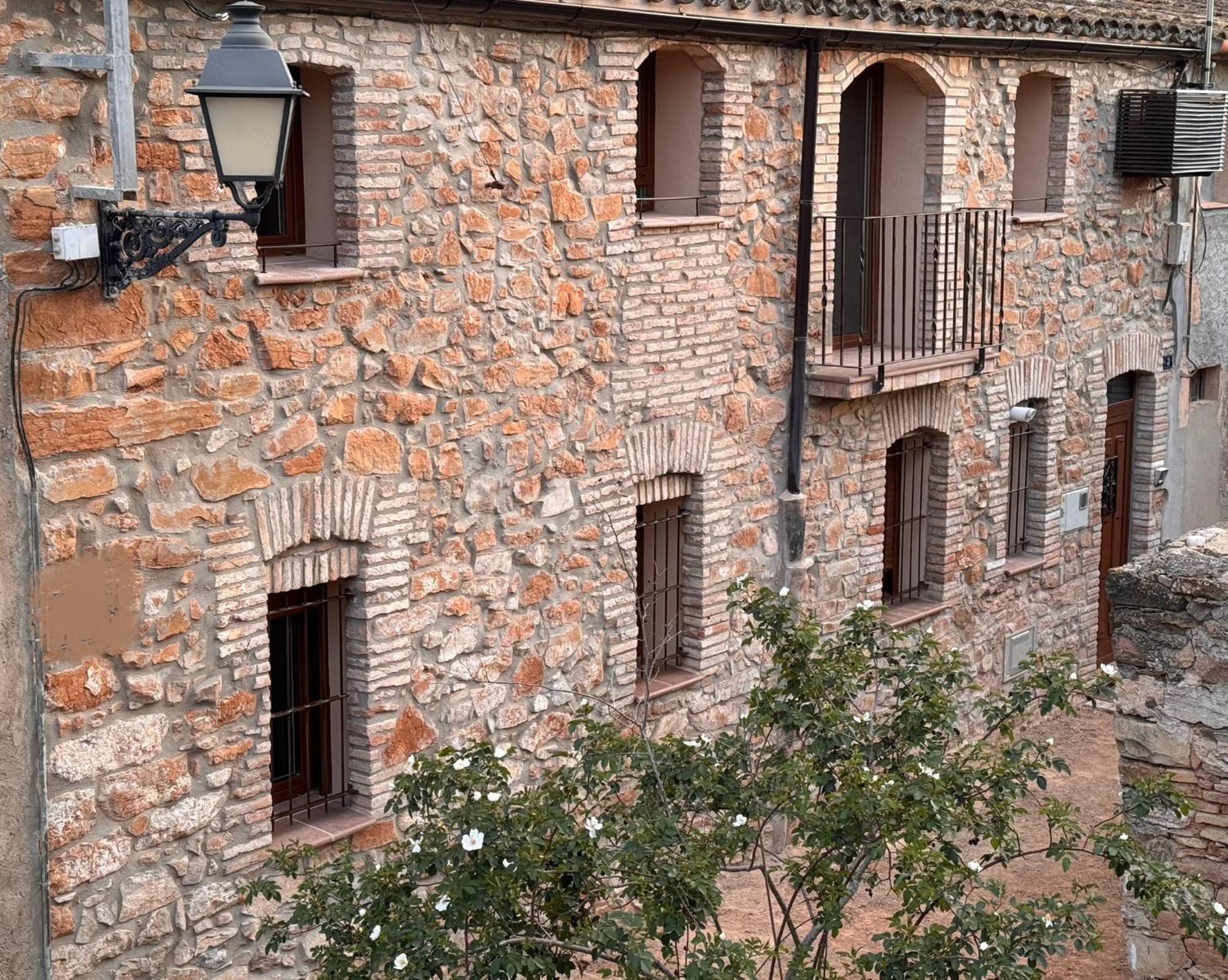 Casa De La Serra Montblanc Exterior photo